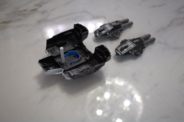 siege-jetfire-img04.jpg