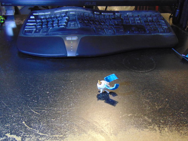Unilla Icequeen Cone vs Decepticons (2).JPG