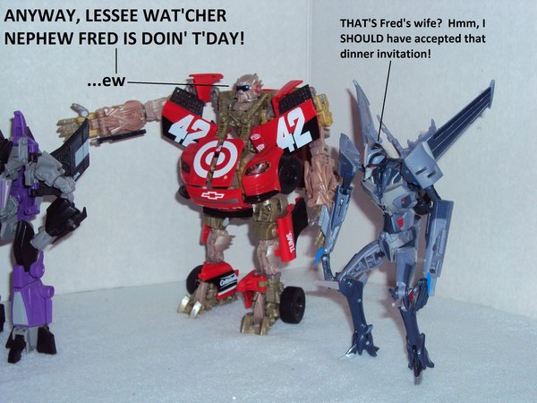 Seibertron Photo Challenge Day 11 (12).JPG