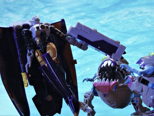 Thunderblast Sharkticons.jpg