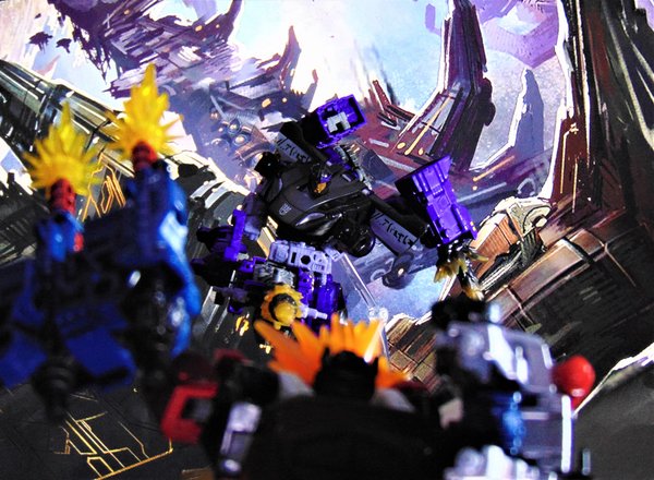 Barricade Sideswipe.jpg