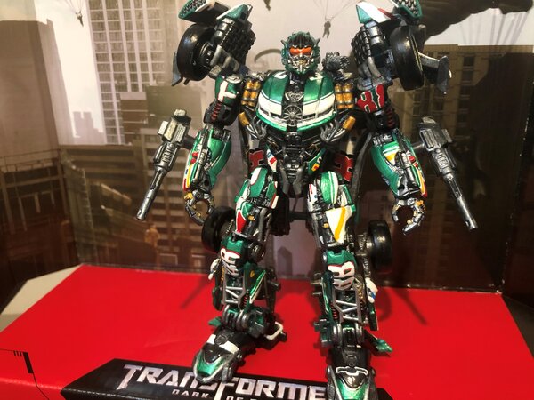 Roadbuster Robot 1.jpg