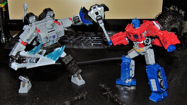 Optimus V Megatron (2).JPG