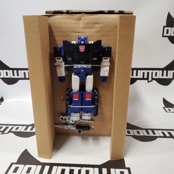 War-For-Cybertron-Deep-Cover.jpg