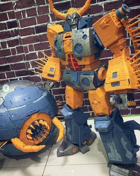 unicron3.JPG