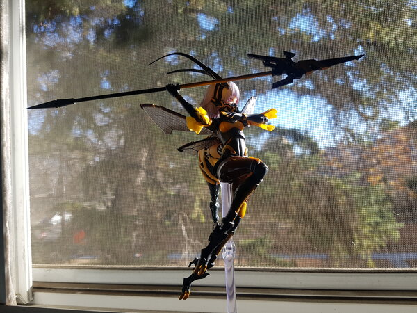 BEE-03W Wasp Girl (2).jpg