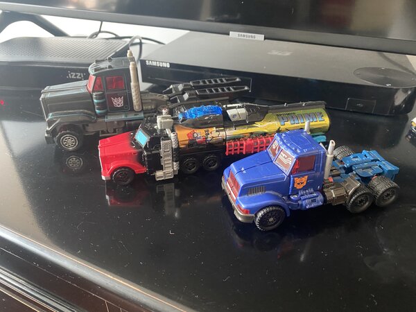 Trucks1.jpg