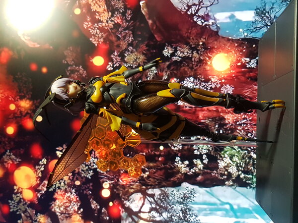 BEE-03W Wasp Girl (1).jpg