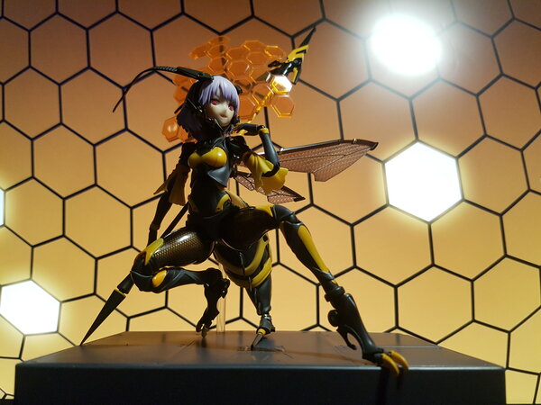 BEE-03W Wasp Girl (2).jpg