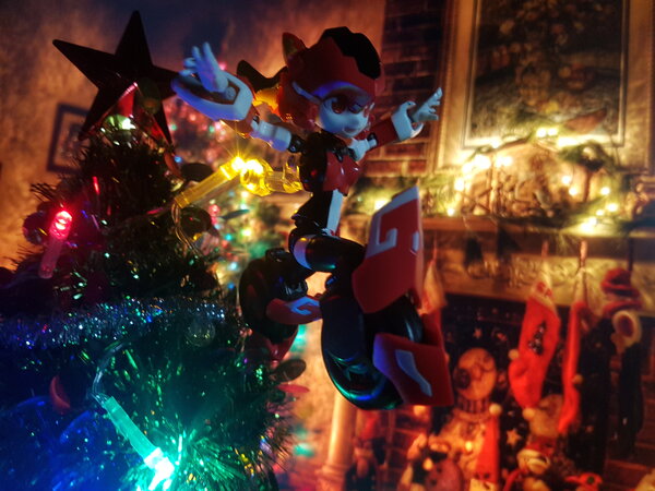 Christmas Scarlet Sonic (2).jpg