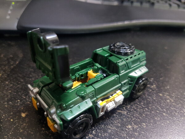 Titan Master Brawn (8).jpg