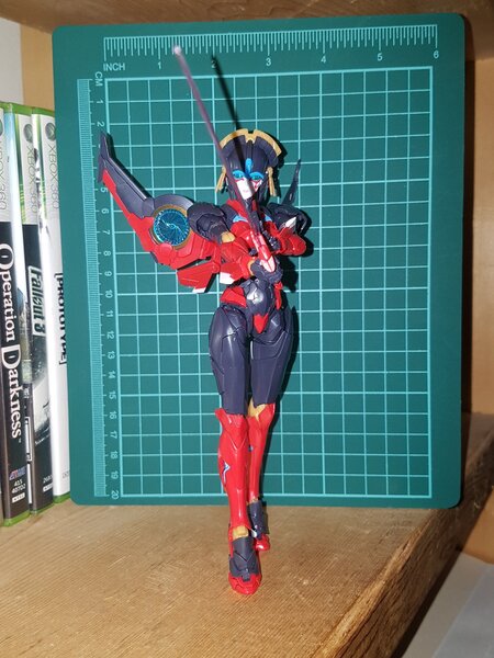 Flame Toys Windblade (3).jpg