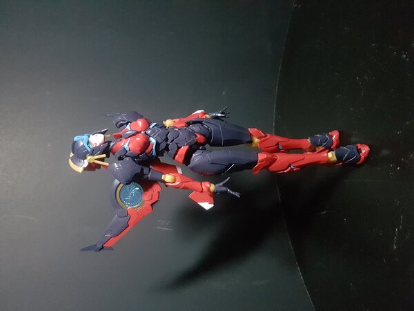 Flame Toys Windblade Model Kit (10).jpg