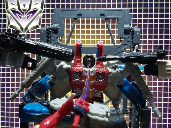 TWFCS Starscream (4).jpg