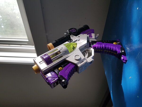 Classics Megatron (2).jpg