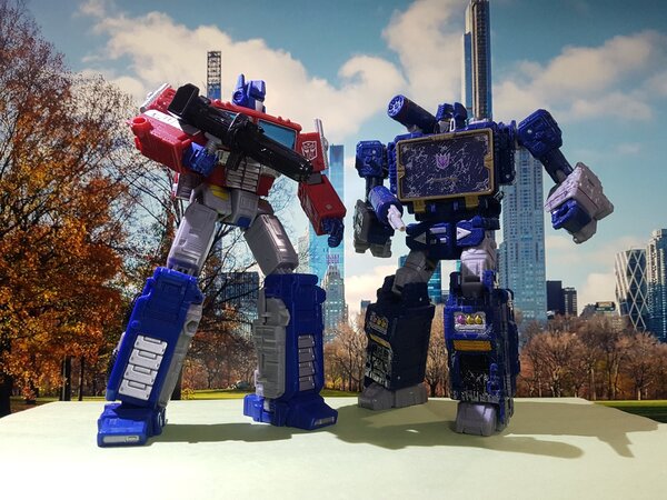 G1 Soundwave (1).jpg