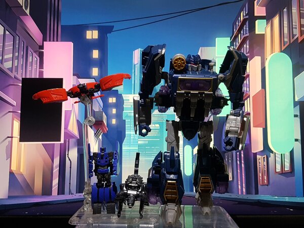 FoC Soundwave (1).jpg