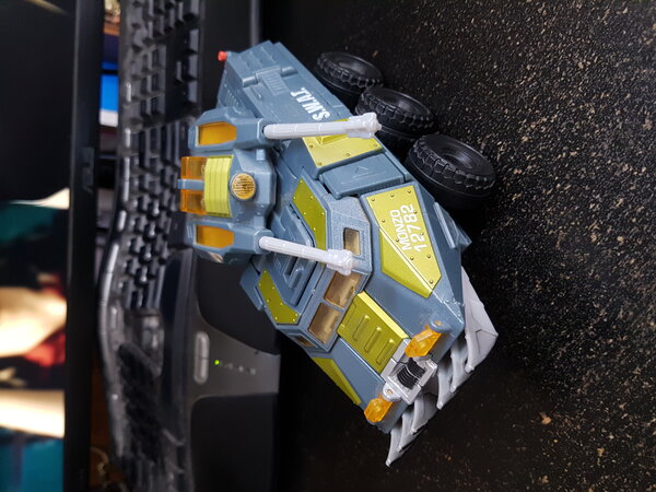 Barricade and Onslaught (3).jpg