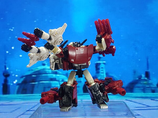 Cog Sixgun Hound Sideswipe (6).jpg