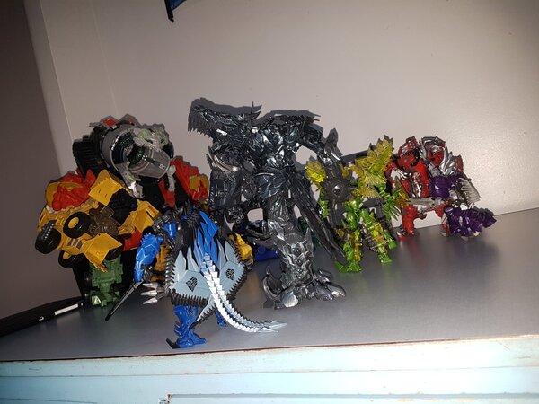 Dinobots vs Devastator 2.jpg