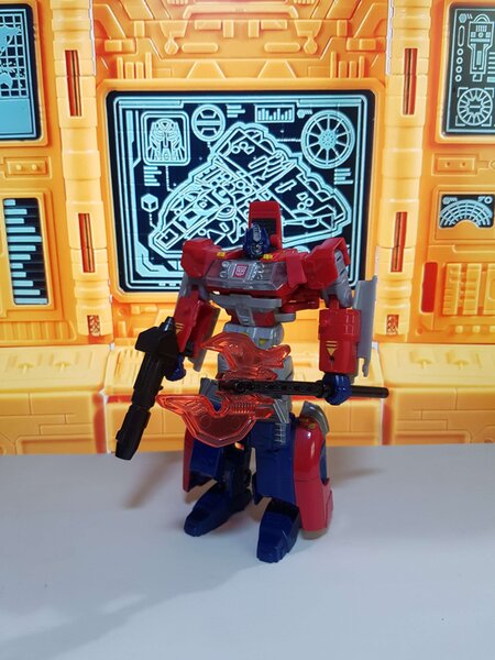 Axe and Gun Optimus Prime (1).jpg