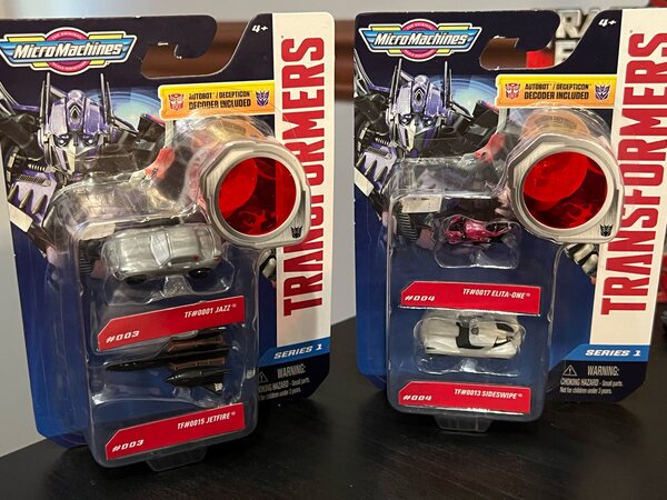 Micro Machines Transformers 4-Pack With Megatron and Movie Scene Display  and Autobot/Decepticon Decoder