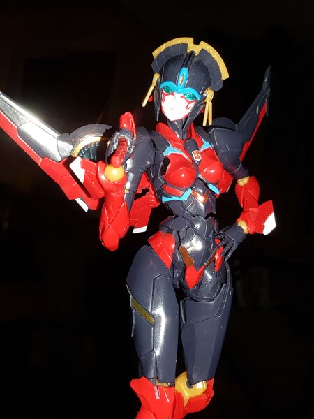 Late Night Windblade (3).jpg