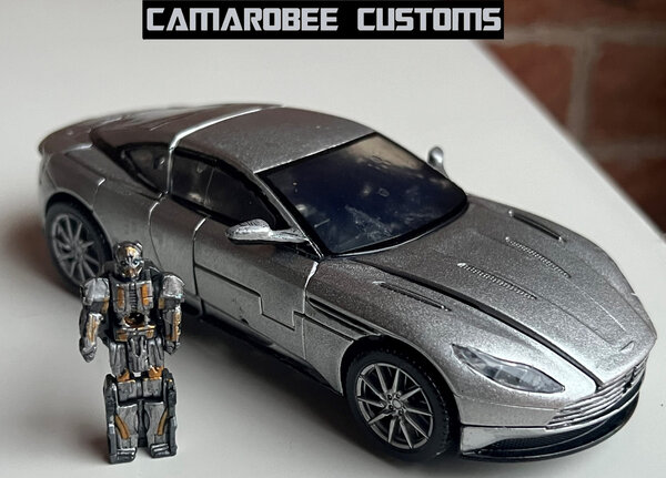 Cogman alt R front.jpg