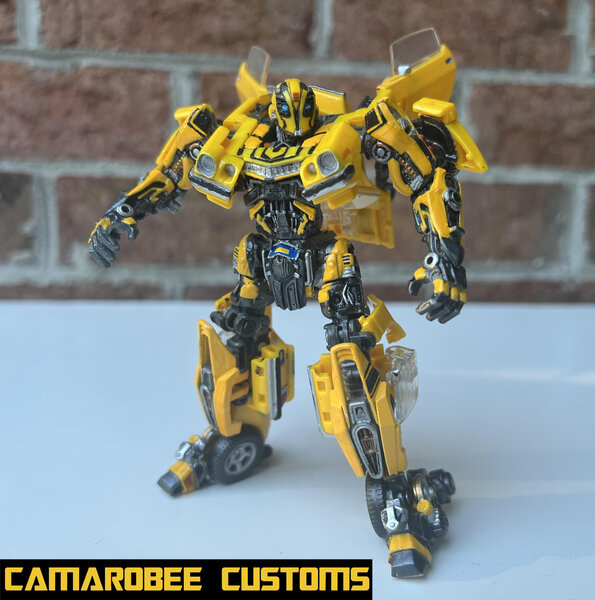 76 Bee bot stand.jpg