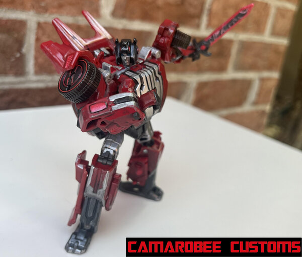 WFC Swipe bot sword.jpg