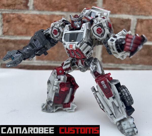WFC Ratchet bot pose.jpg