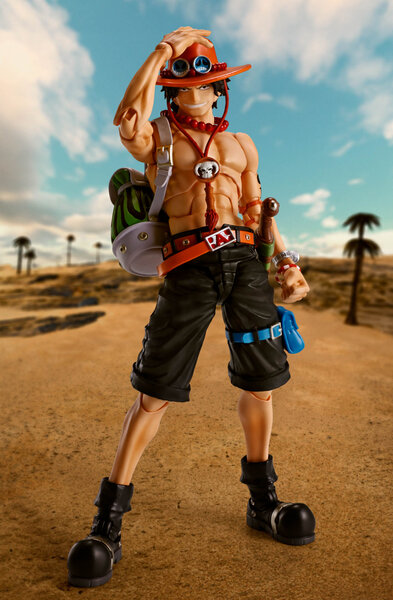 4573102668103_one-piece-portgas-d-ace-shfiguarts-figure-fire-fist-ver_1.jpg