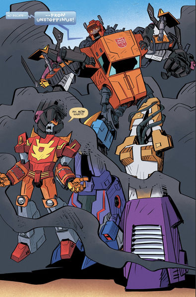 395px-Unstoppimus_picks_up_Rodimus_LBS4.jpeg
