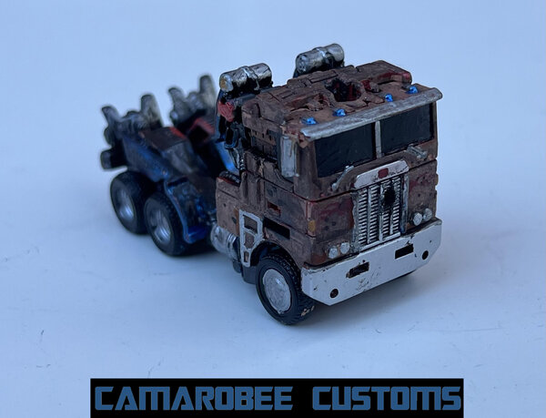 Evasion Prime alt R front.jpg