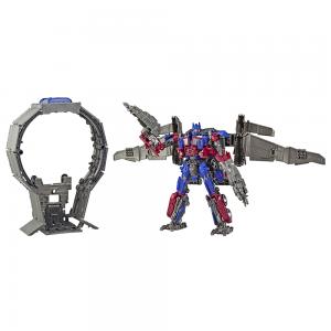 44 Leader Class Optimus Prime