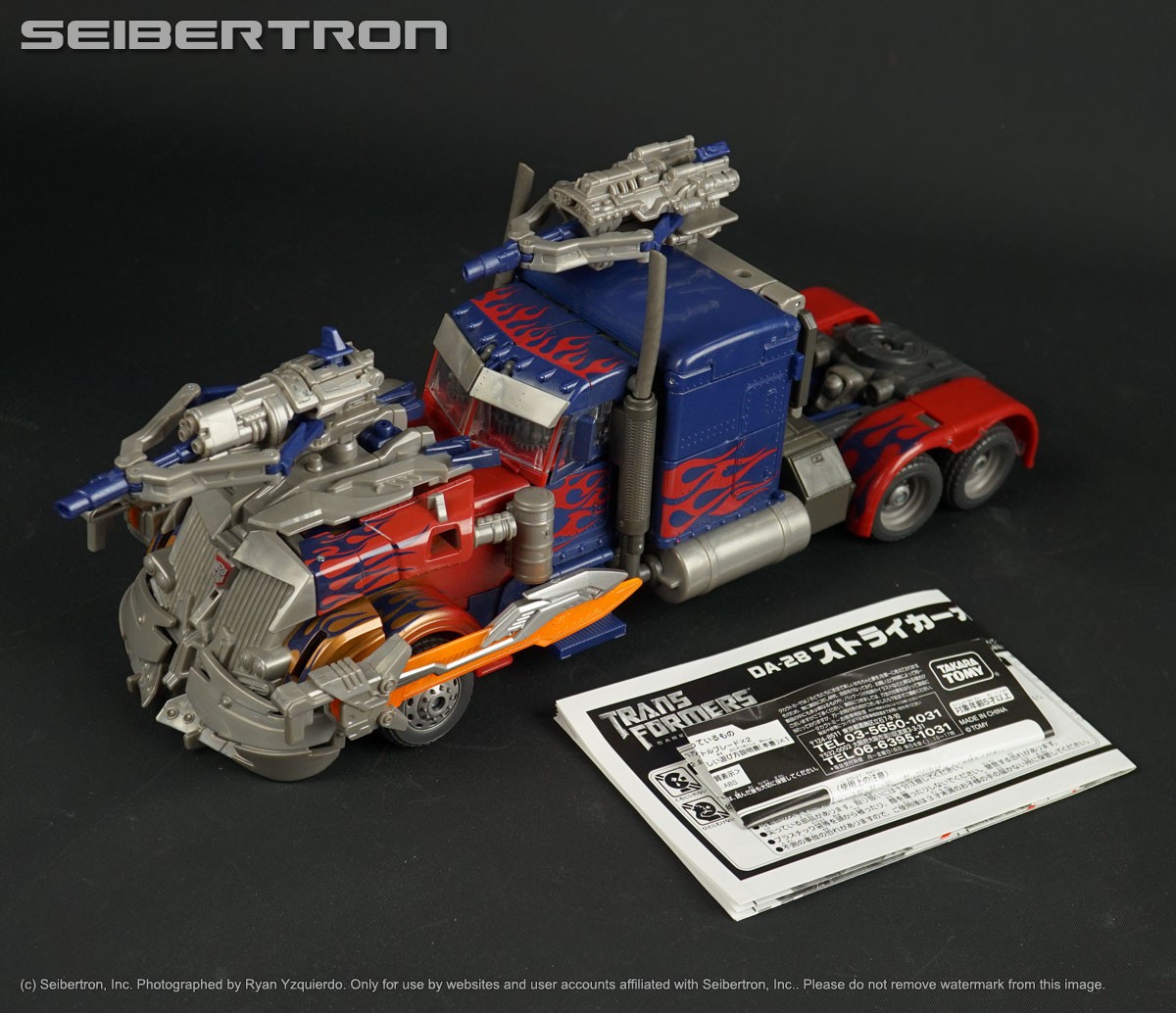 Transformers News: New items at the Seibertron Store on eBay + items from Ryan's personal collection