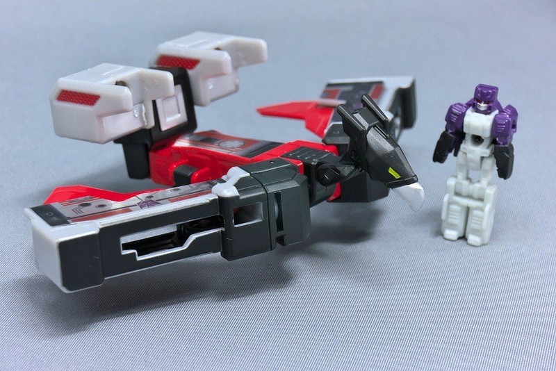 Transformers News: In-Hand Images of Takara Tomy Transformers Legends Soundwave, Ravage, Laserbeak