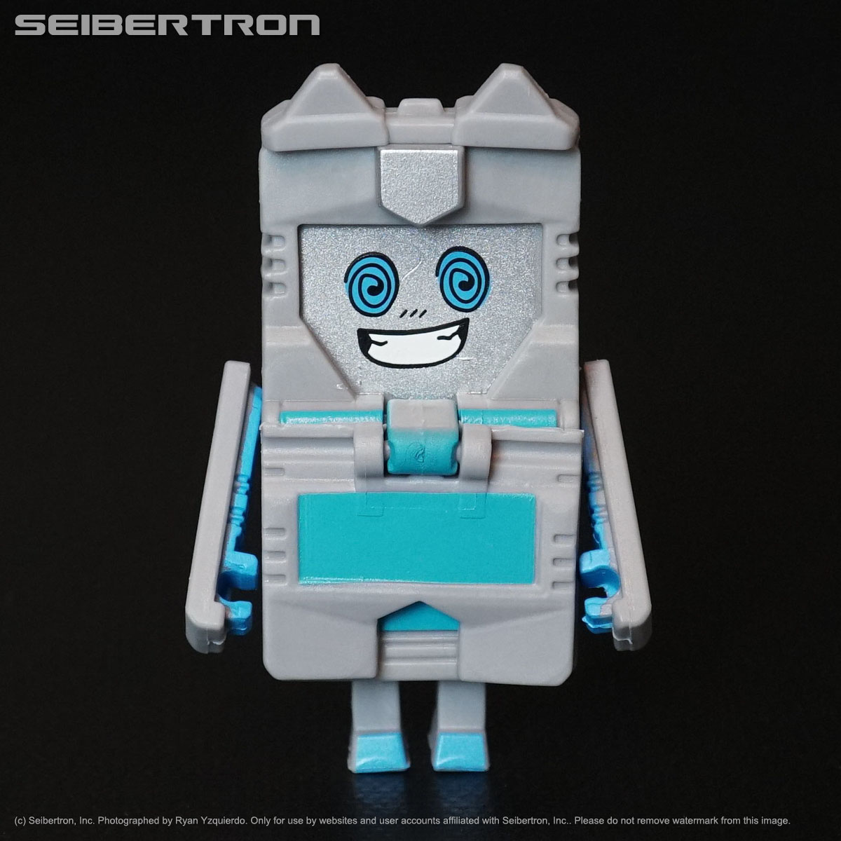 SCREEN FIEND Transformers BotBots Series 1 Techie Team 2018 Hasbro tablet