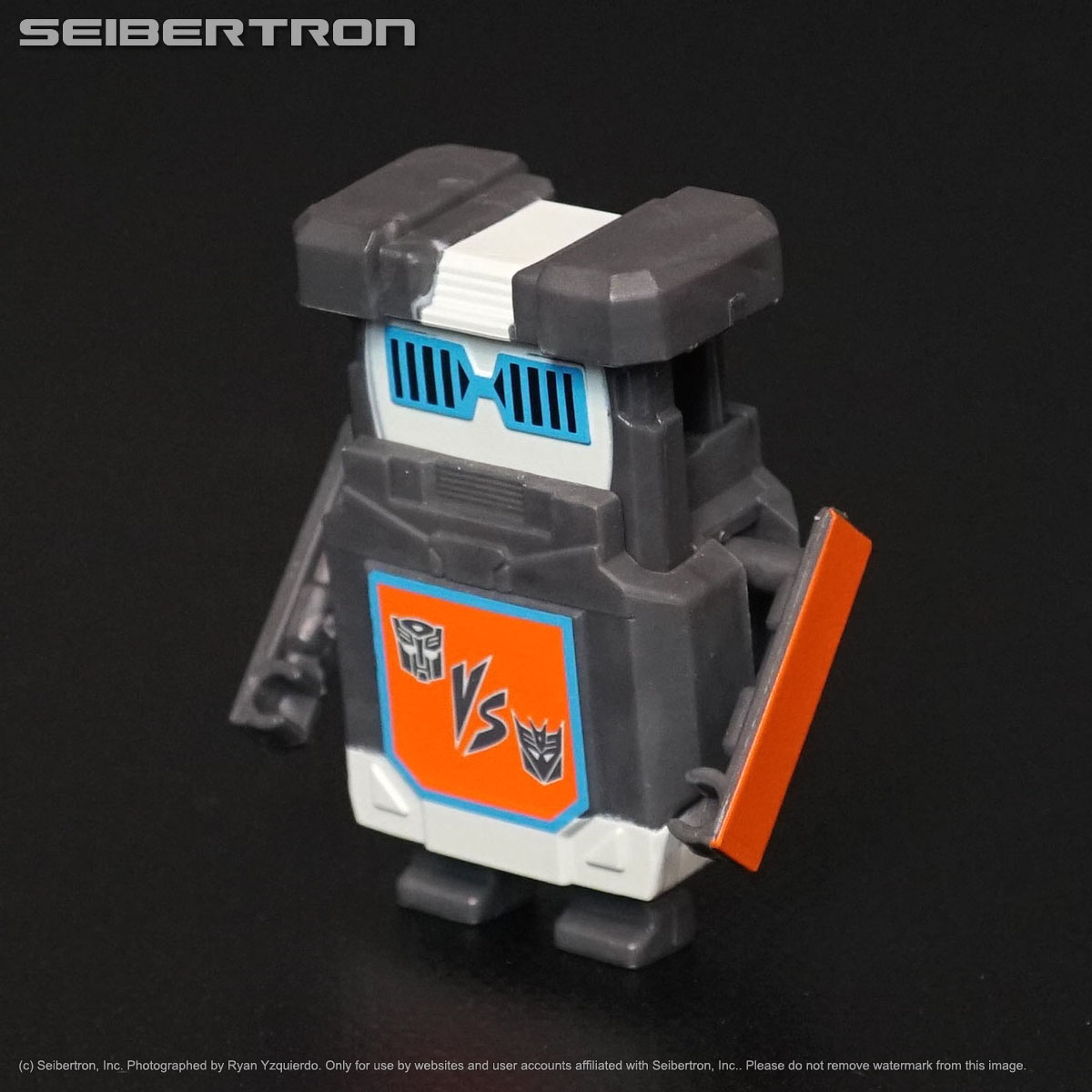 SKILLZ PUNK Transformers BotBots Series 1 Techie Team 2018 Hasbro Game Cartridge