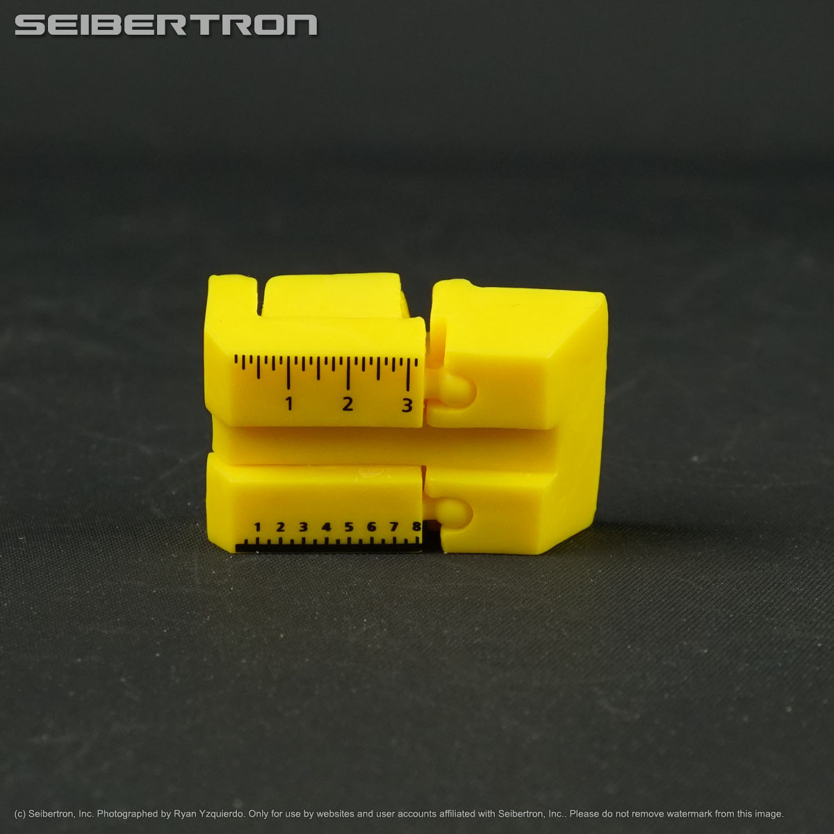 SHORT EDGE Transformers BotBots Series 2 Backpack Bunch 2019 yellow ruler