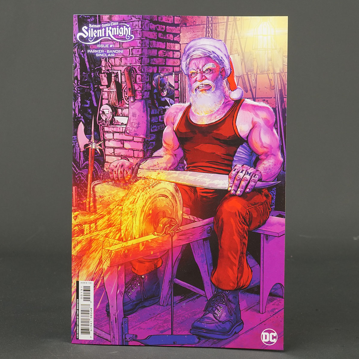 Batman Santa Claus SILENT KNIGHT #1 Cvr E 1:25 DC Comics 0923DC050 1E Hasteen