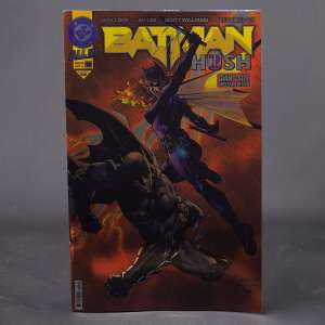Visit shop.seibertron.com to buy "BATMAN #161 Giant-Size Special Edition Cvr B Foil DC Comics 2025 0425DC802 Lee"