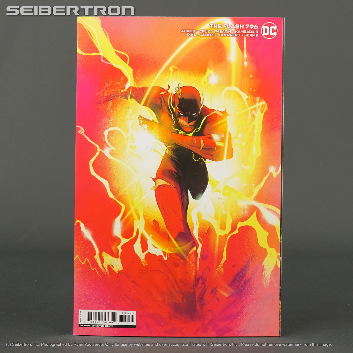 FLASH #796 Cvr D 1:25 DC Comics 2023 FEB232832 796D (W) Adams (CA) Garbett (A) Cruz + more