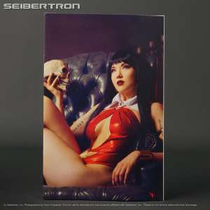 VENGEANCE OF VAMPIRELLA #19 1:20 Dynamite Comics 2021 APR211160 (CA) Cosplay