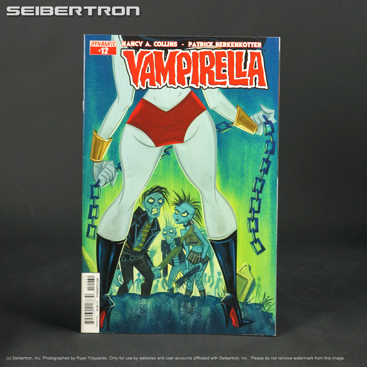 VAMPIRELLA #12 Cvr C Dynamite Comics 2015 (A)Berkenkotter (CA) Buscema MAR151268