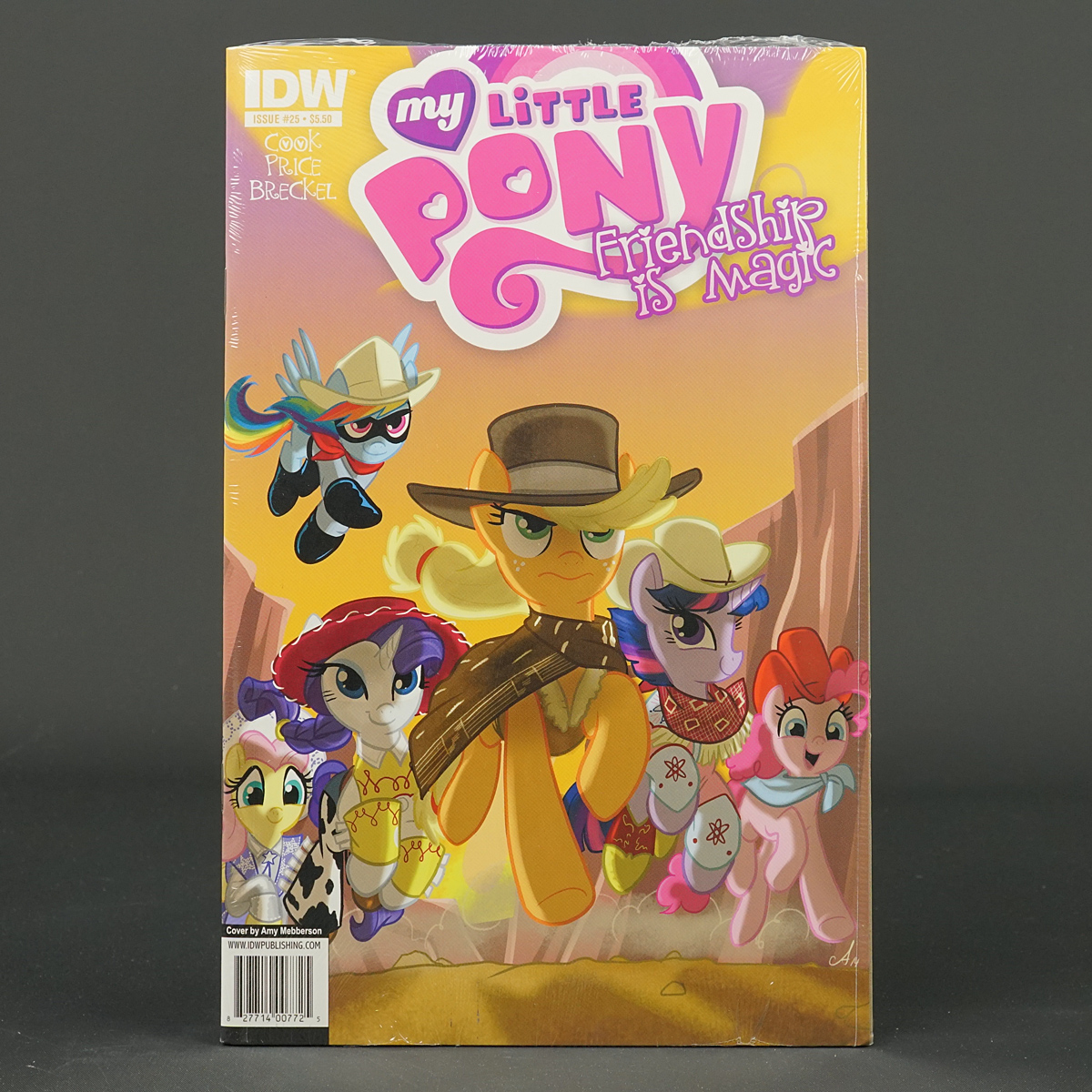 My Little Pony FRIENDSHIP IS MAGIC #25 Hot Topic IDW Comics 2014 (CA) Mebberson