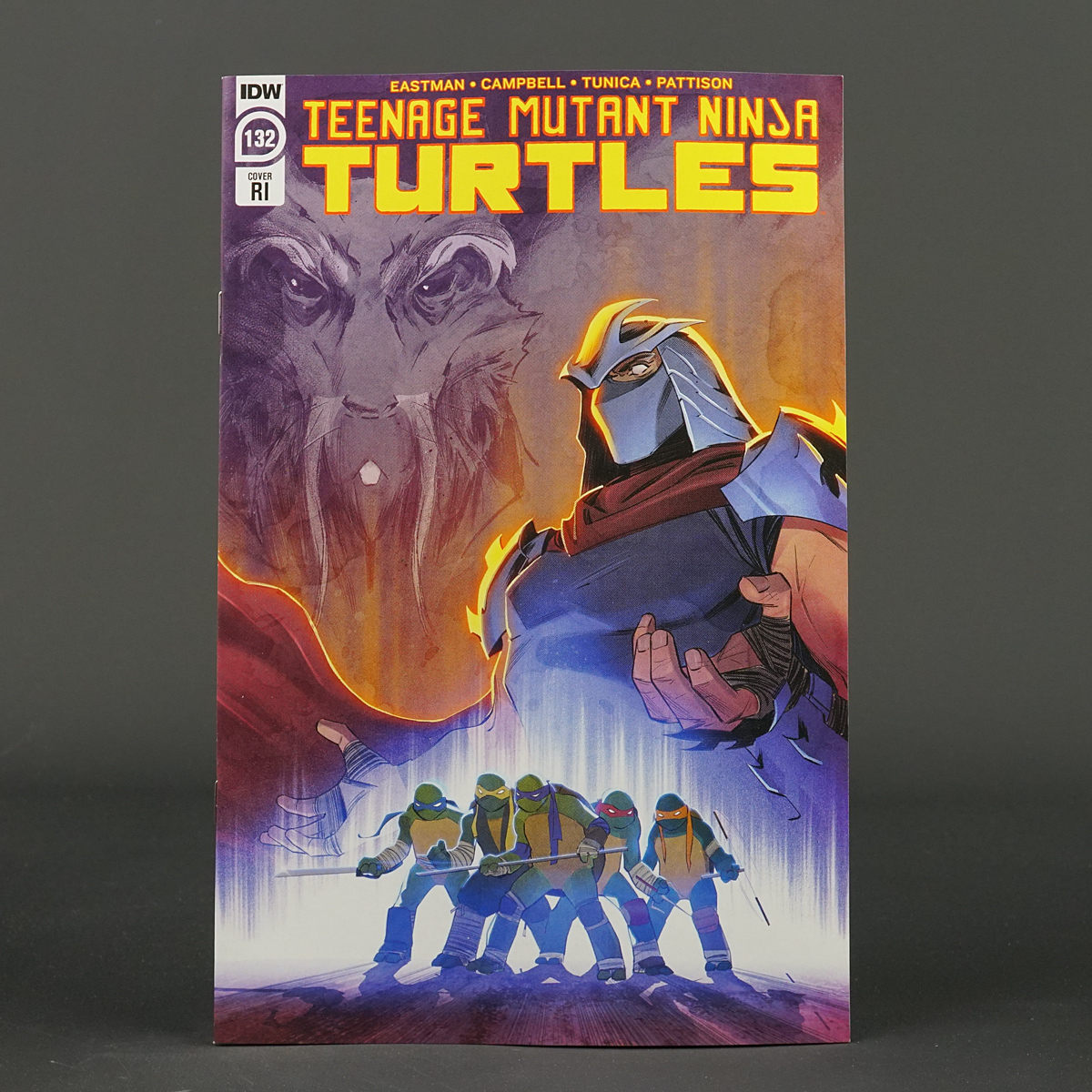 TMNT #132 RI 1:10 IDW Comics 2022 JUN221669 132RI Ninja Turtles (CA) Leite