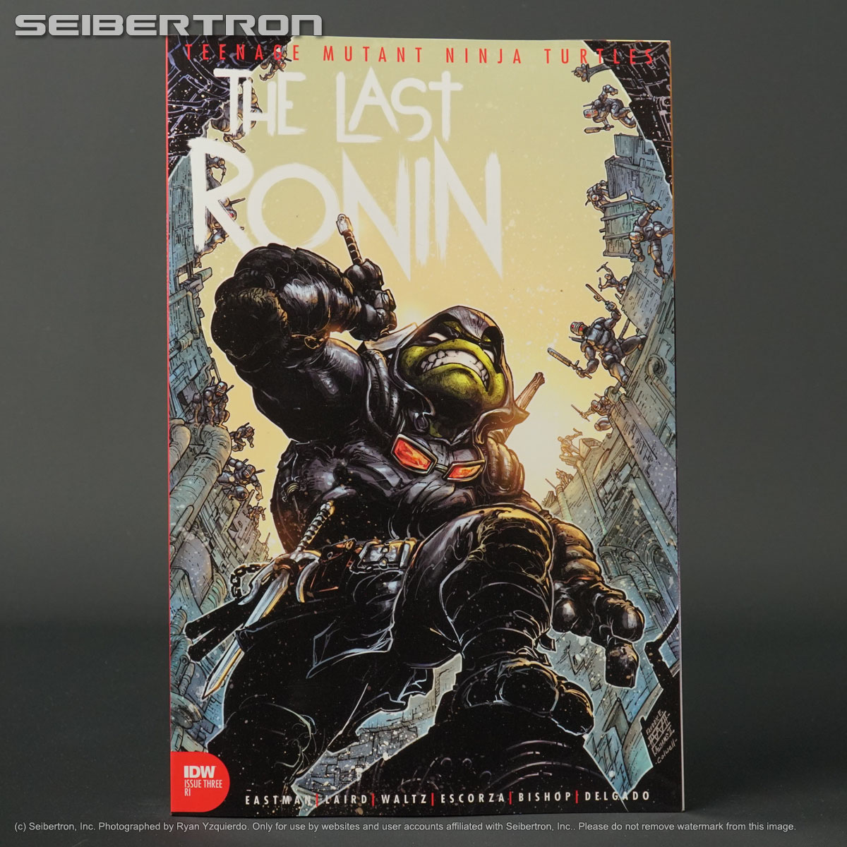 TMNT THE LAST RONIN #3 RI 1:10 IDW Comics 2021 DEC200457 3RI Ninja Turtles