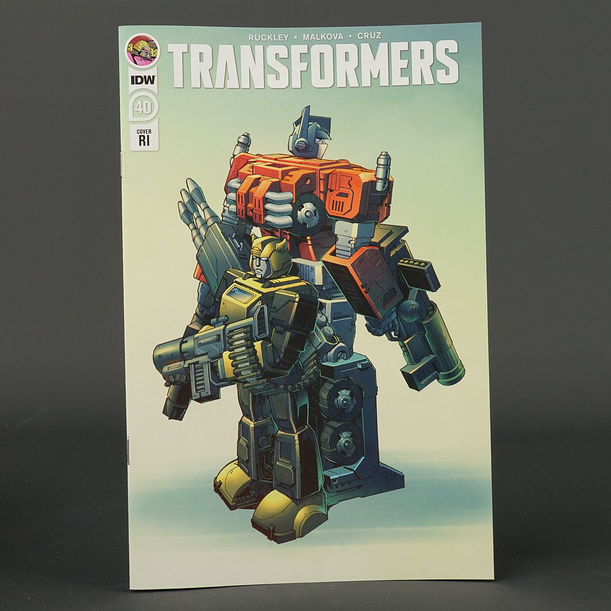 TRANSFORMERS #40 RI 1:10 IDW Comics 2022 DEC210542 40RI (CA) Griffith