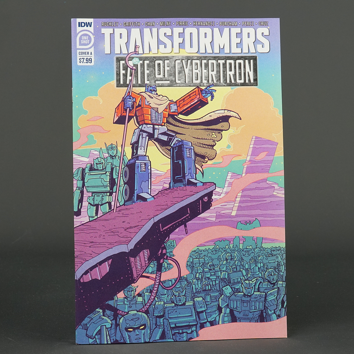 Transformers FATE OF CYBERTRON #1 Cvr A IDW Comics 2022 APR221599 Brokenshire
